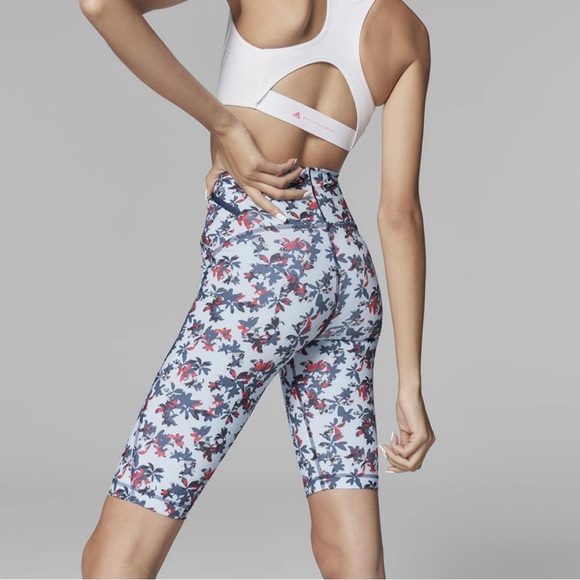 adidas by Stella McCartney TruePurpose floral-print cycling shorts – Blue - Picture 2 of 10